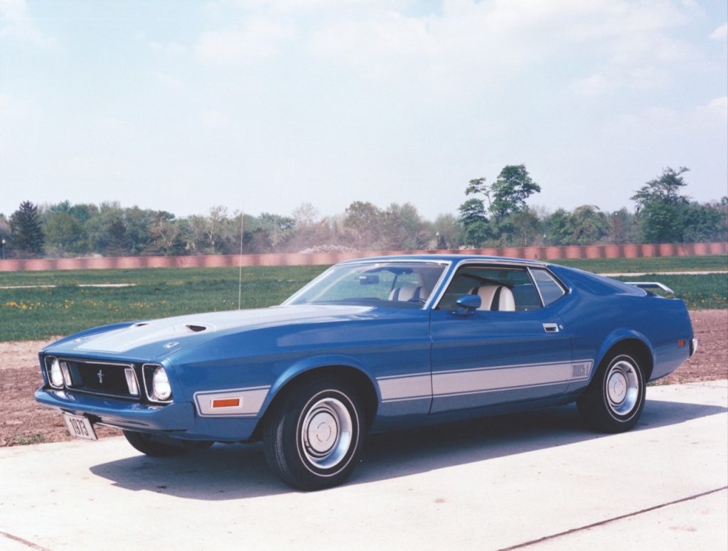 1973 Ford Mustang Mach 1 blue rolling three quarter