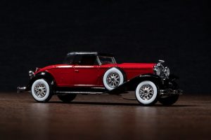 American Classic Model Car Miniature Front Three-Quarter