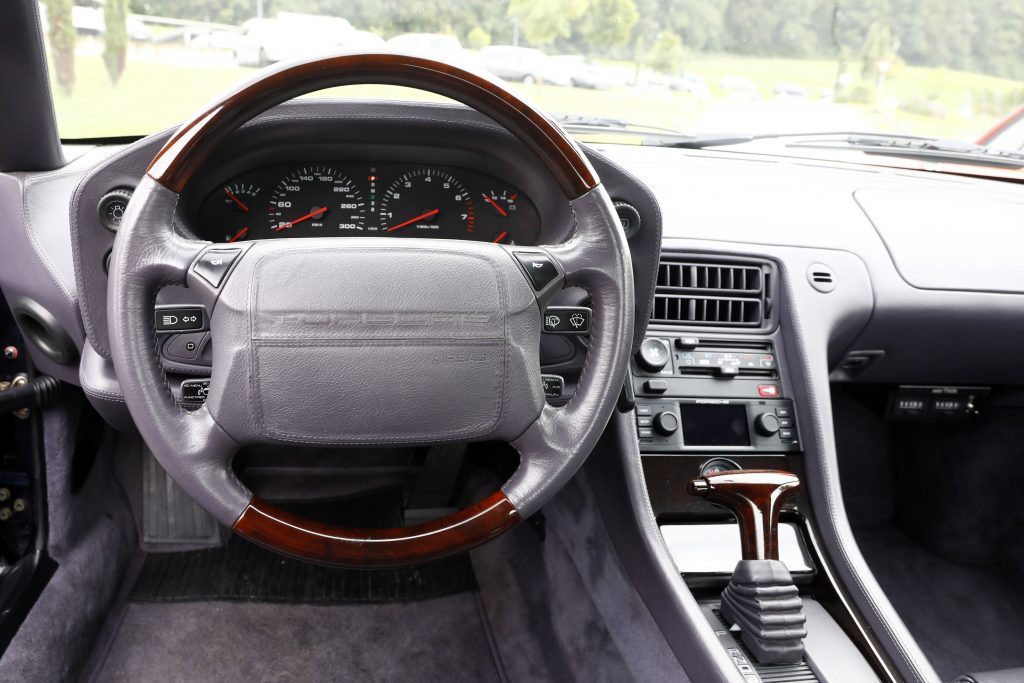 Porsche 928 GTS Interior Steering Wheel