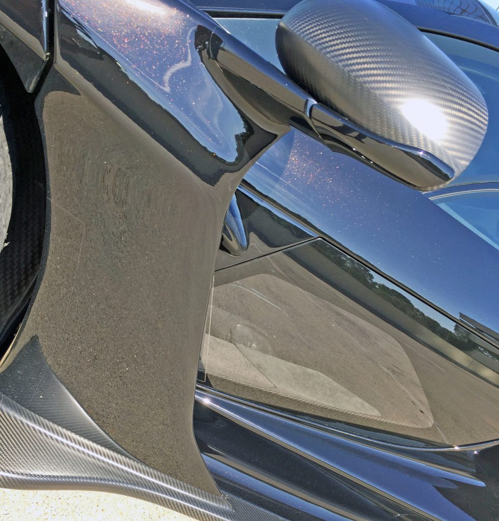 2019 McLaren Senna door detail